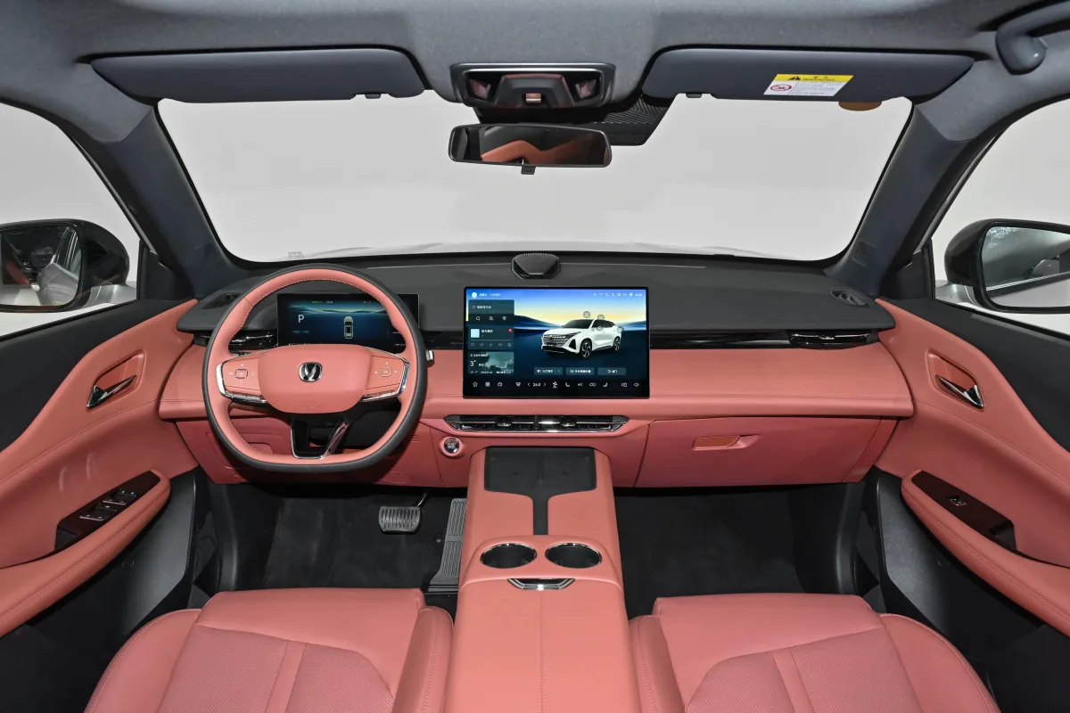 长安 Changan 2025 款 UNI-Z-PHEV 11