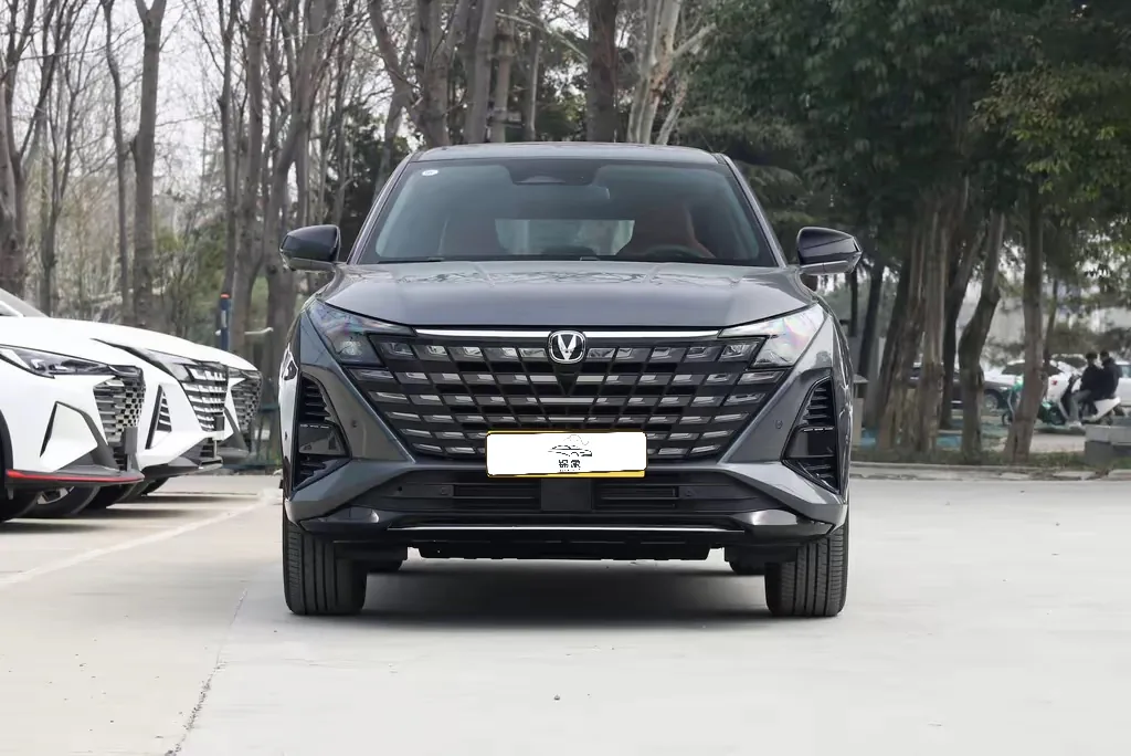 长安 Changan 2025 款 UNI-Z-PHEV 17