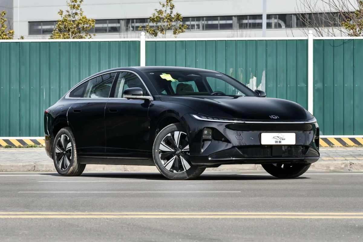 长安 Changan 启源 A07 16
