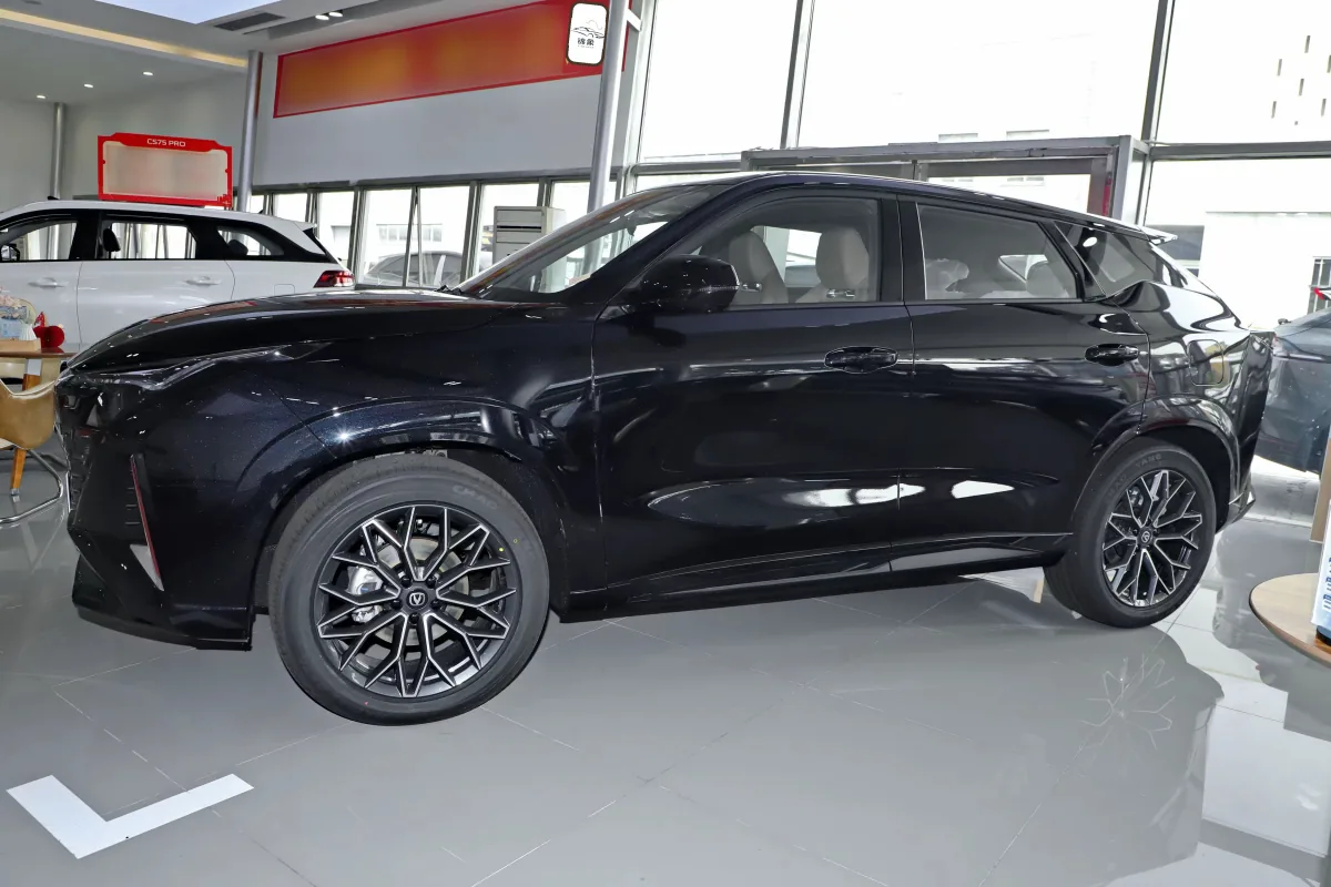 长安 Changan UNI-Z（燃油版） 17