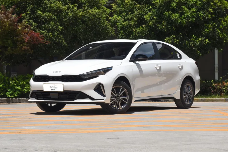 起亚 Kia K3